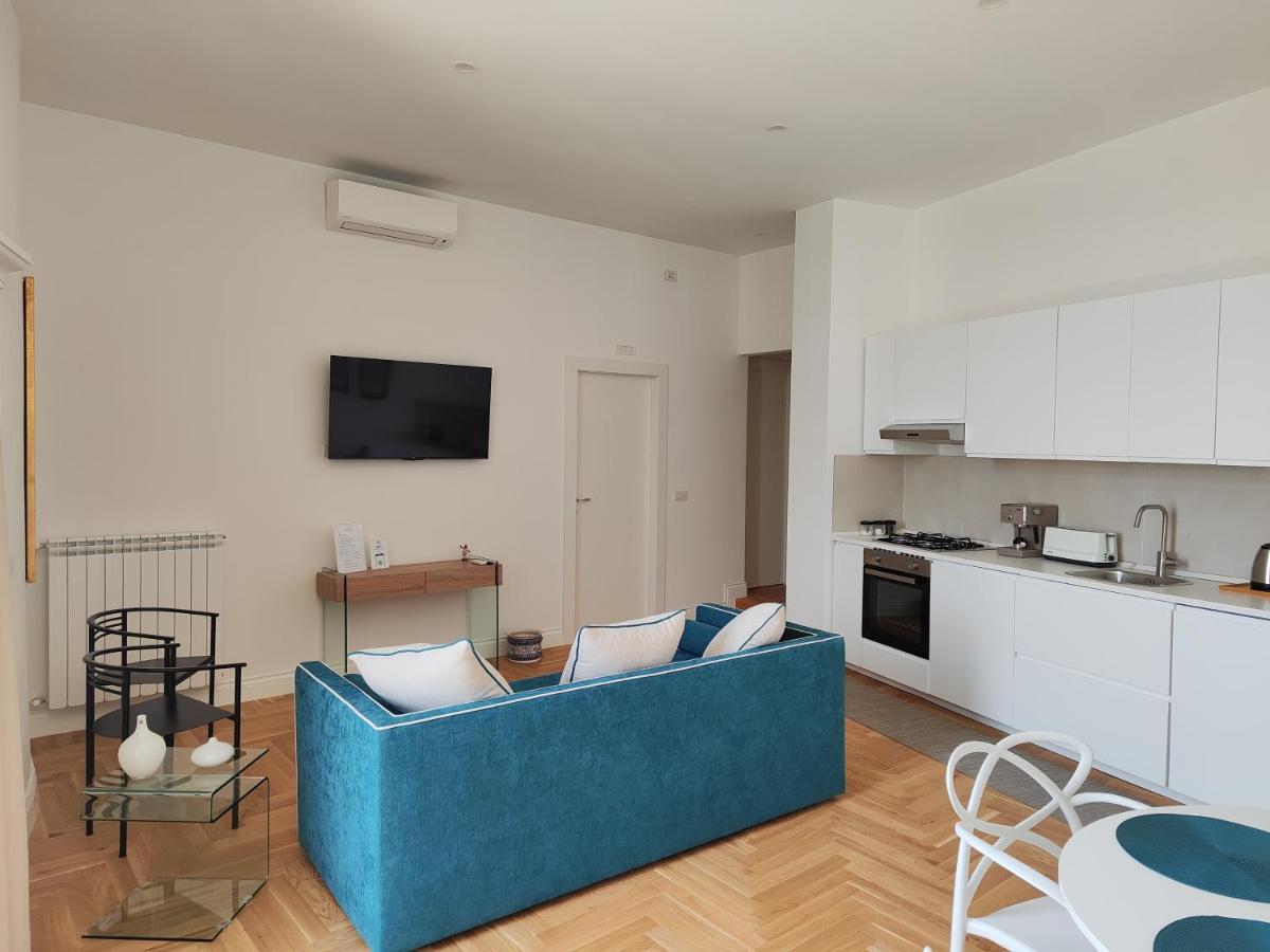 Santa Lucia Luxury Apartment 나폴리 외부 사진