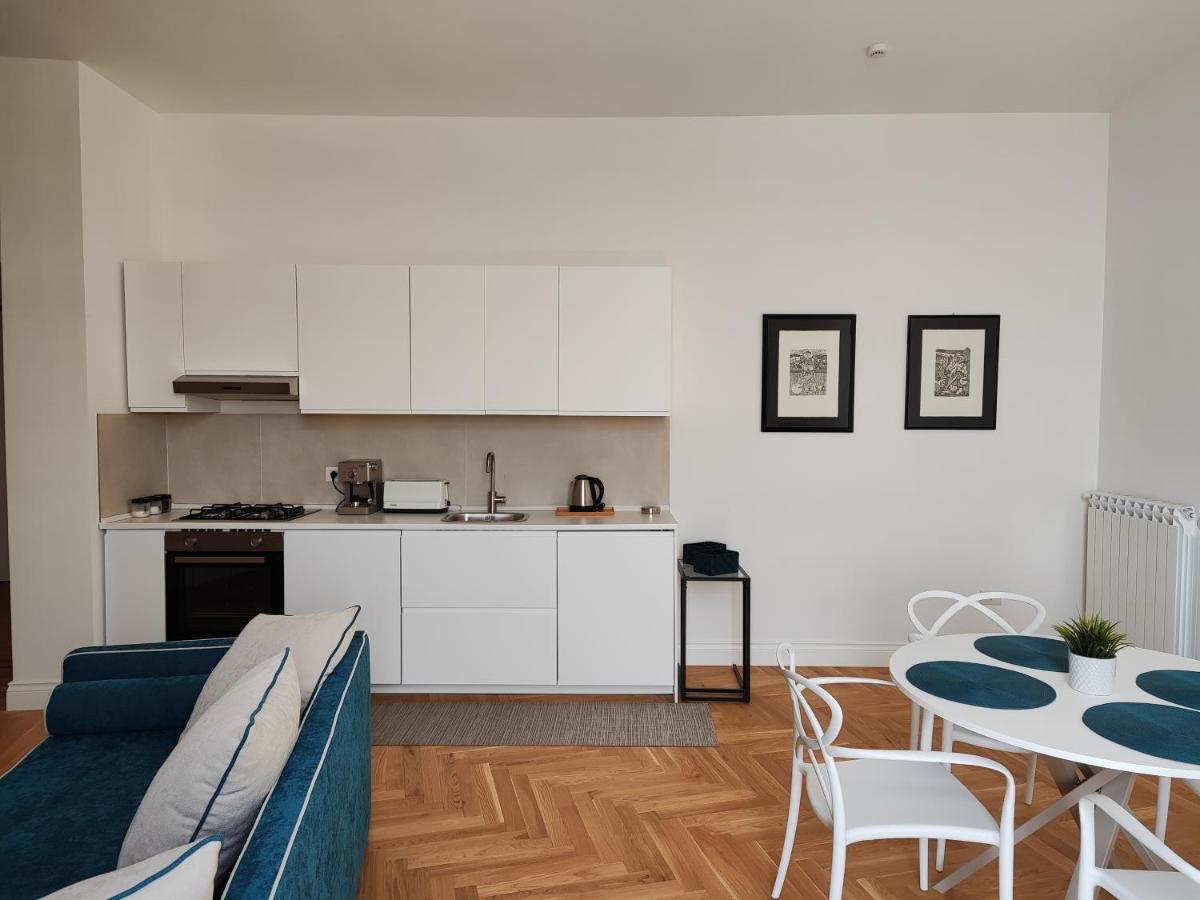 Santa Lucia Luxury Apartment 나폴리 외부 사진
