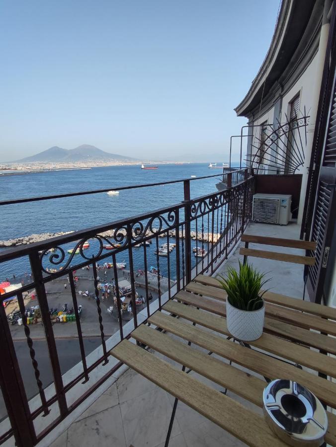 Santa Lucia Luxury Apartment 나폴리 외부 사진